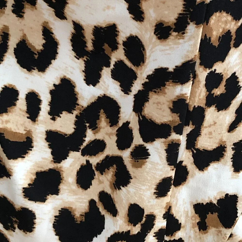 CARMEN MARC VALVO Animal Print Blouse Women's size S Black Tan Brown NEW - Picture 4 of 4